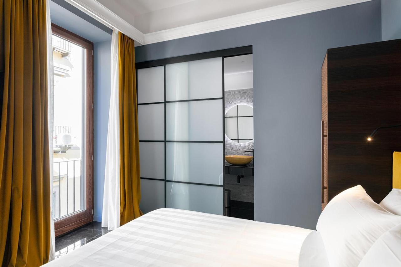 Hotel Poerio 25 Boutique Stay Napoli Ngoại thất bức ảnh