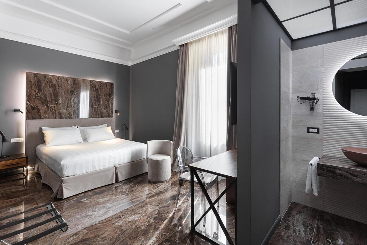Hotel Poerio 25 Boutique Stay Napoli Ngoại thất bức ảnh