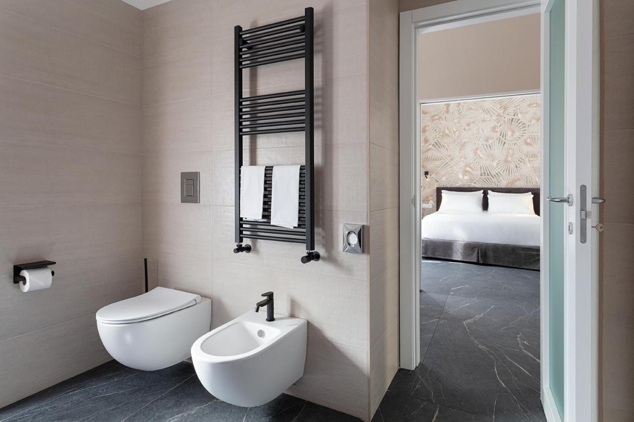 Hotel Poerio 25 Boutique Stay Napoli Ngoại thất bức ảnh