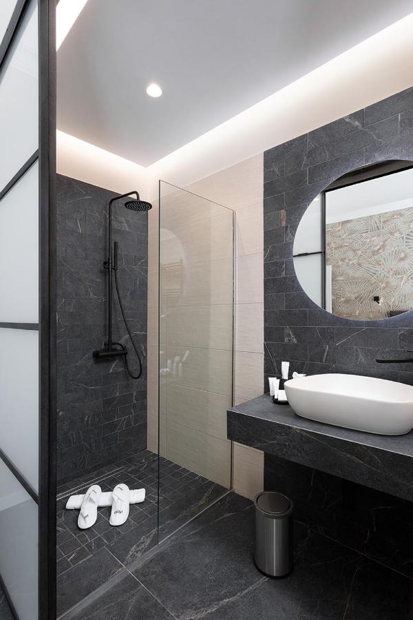 Hotel Poerio 25 Boutique Stay Napoli Ngoại thất bức ảnh