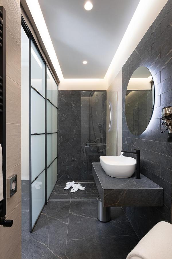 Hotel Poerio 25 Boutique Stay Napoli Ngoại thất bức ảnh