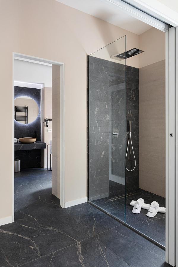 Hotel Poerio 25 Boutique Stay Napoli Ngoại thất bức ảnh